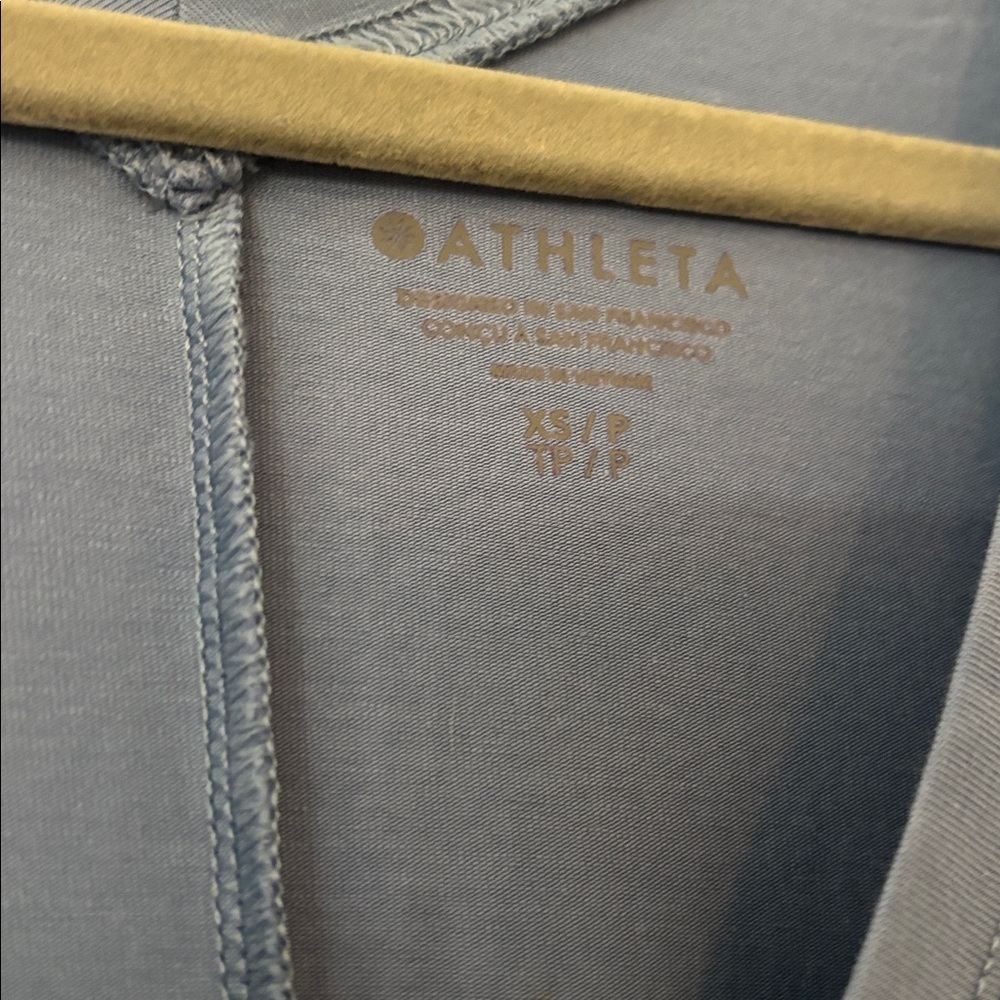 Athleta Willow Blue Drawstring Waist Wide Leg Lightweight V-Neck Jumpsuit XS - Picture 3 of 6